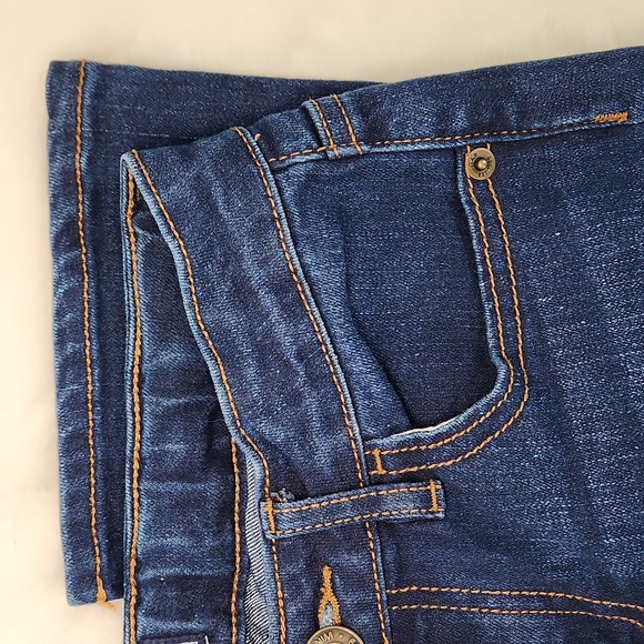GAP Kids Boys Straight Fit Denim, Size 12 Reg/26" Waist, Dark Rinse - Picture 7 of 17